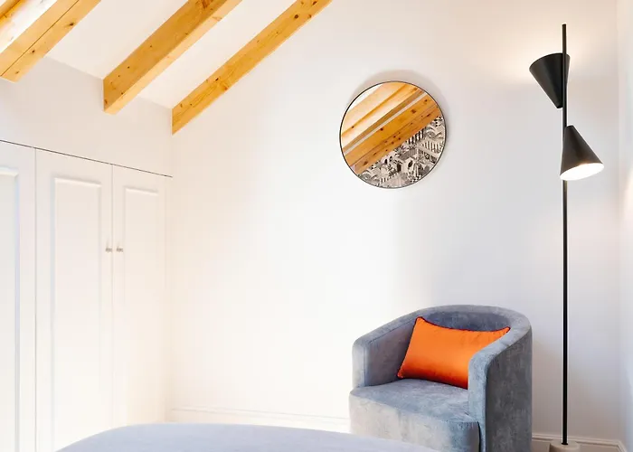 89 T3 - Flores Gem * بورتو