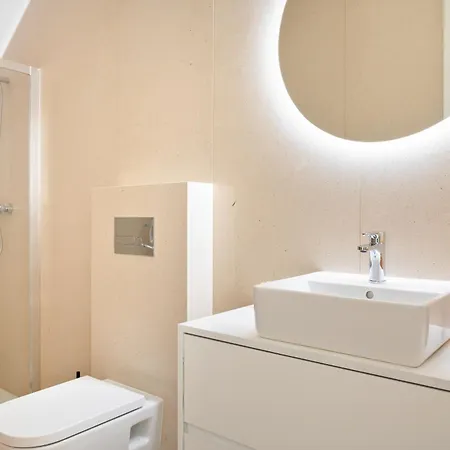 Апартаменты Flores Gem 3Br Duplex Central Porto *