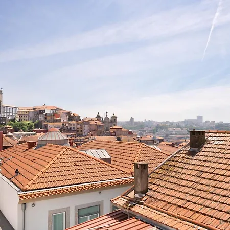 Flores Gem 3Br Duplex Central Porto Апартаменты