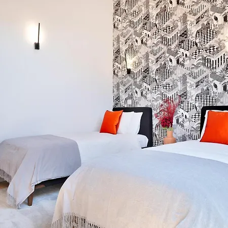 Flores Gem 3Br Duplex Central Porto Порту