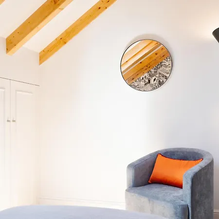 Flores Gem 3Br Duplex Central Porto * Порту
