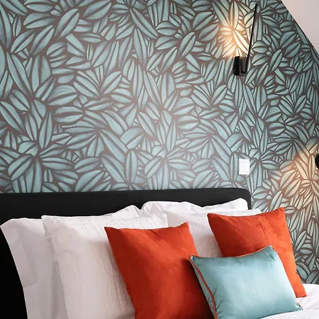Апартаменты Flores Gem 3Br Duplex Central Porto *
