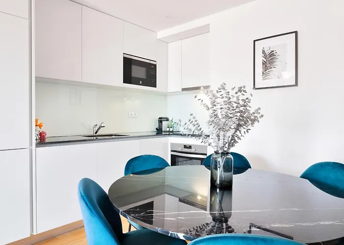 89 T3 - Flores Gem * Porto